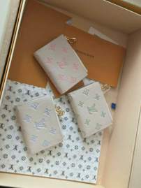 Picture of Louis Vuitton Wallets _SKUfw225969672fw